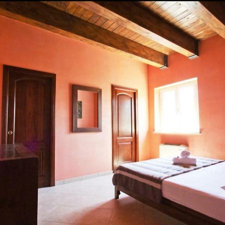 Dal Centurione Apartment Рим Екстериор снимка